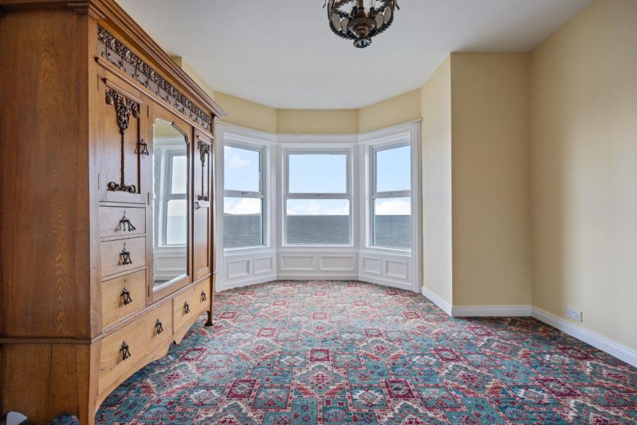 14 Ballyholme Esplanade