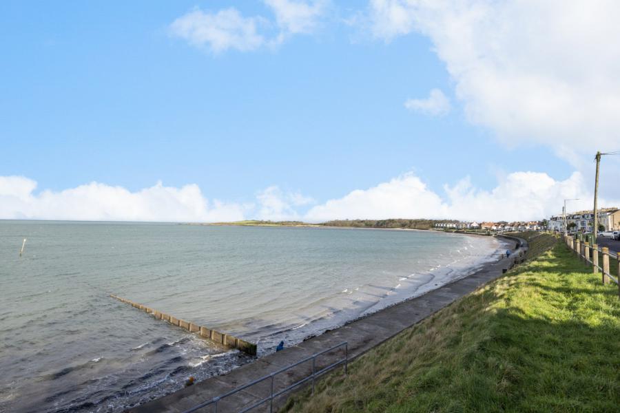 14 Ballyholme Esplanade