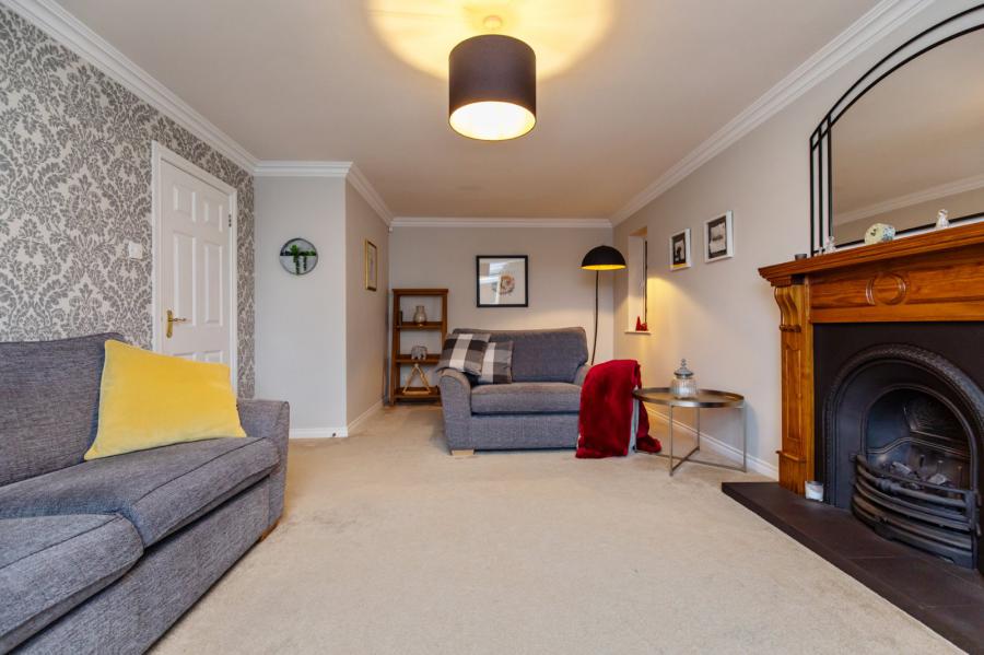 9 Lord Warden's Court