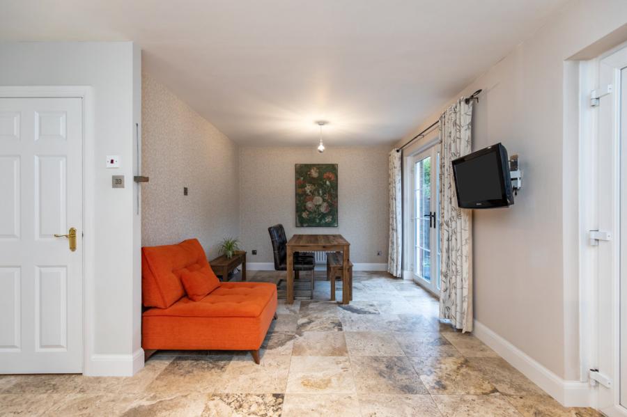 9 Lord Warden's Court