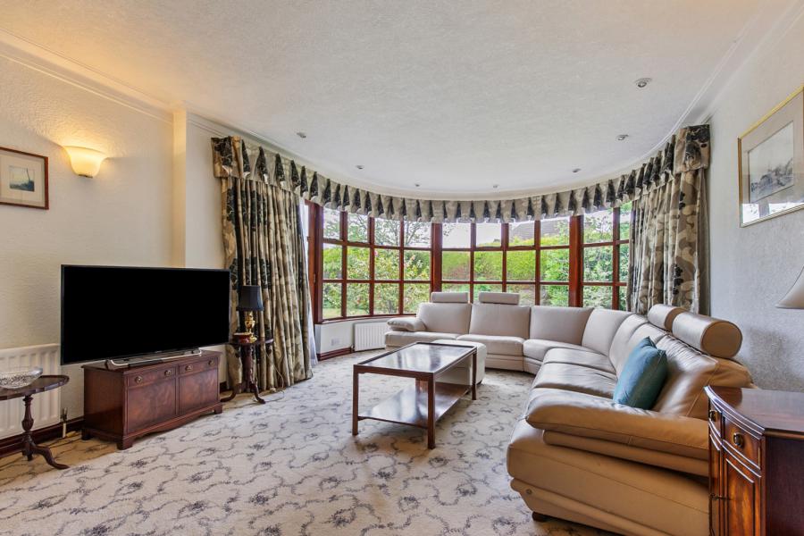 2 Lorne Lane