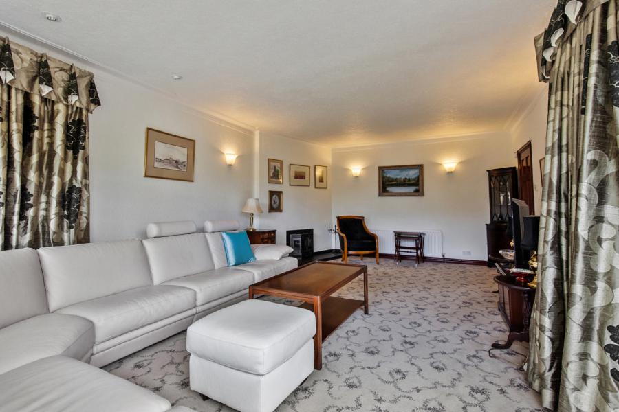 2 Lorne Lane