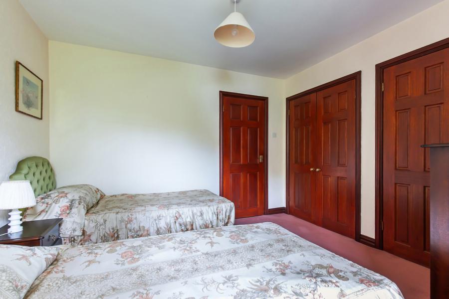 2 Lorne Lane
