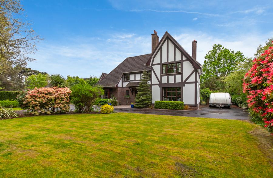 2 Lorne Lane