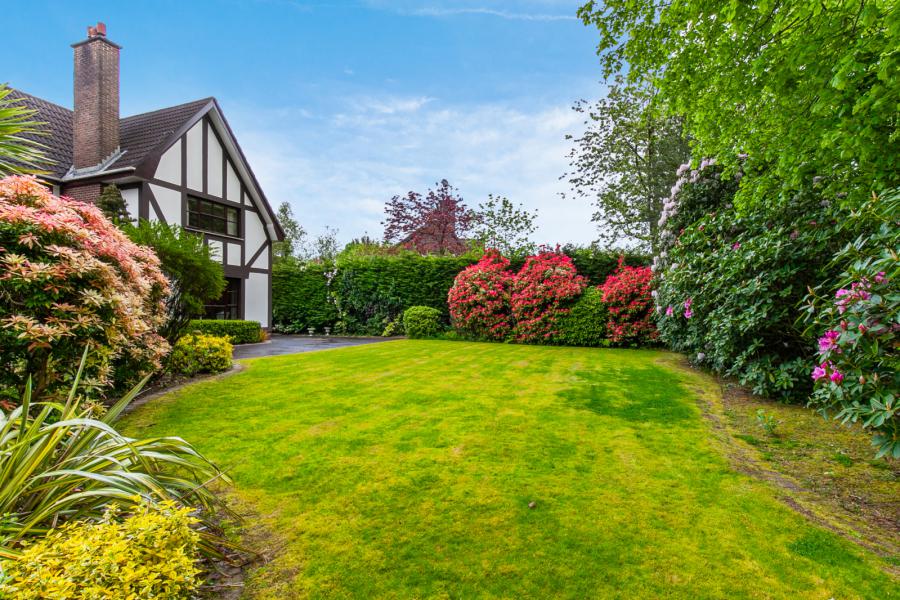 2 Lorne Lane