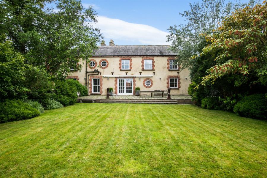 The Manor House & The Stable House, 38/38A High Street