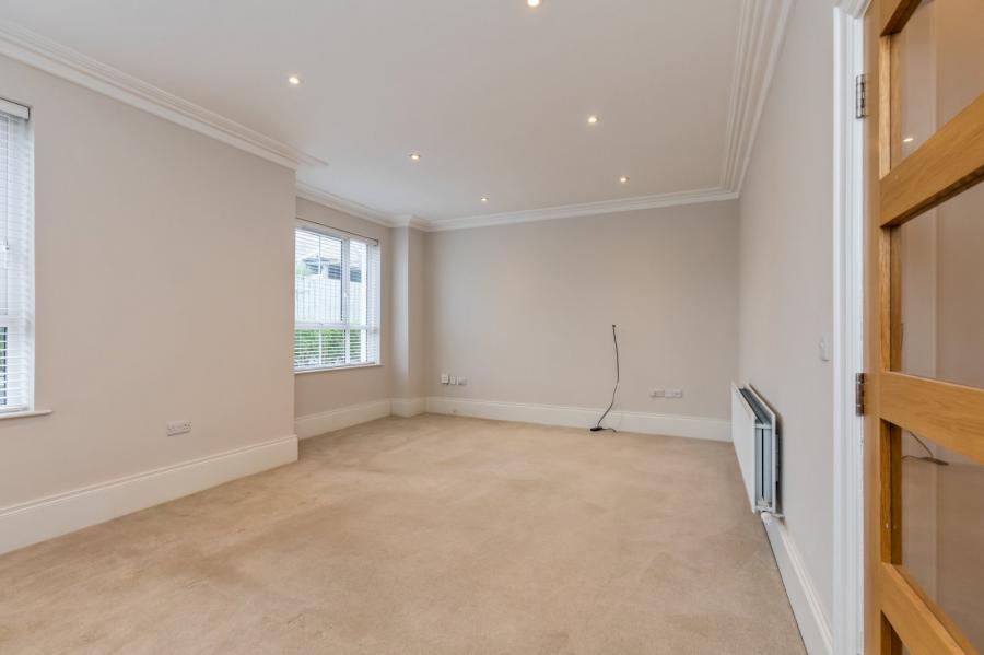 34 Andrews Shorefield