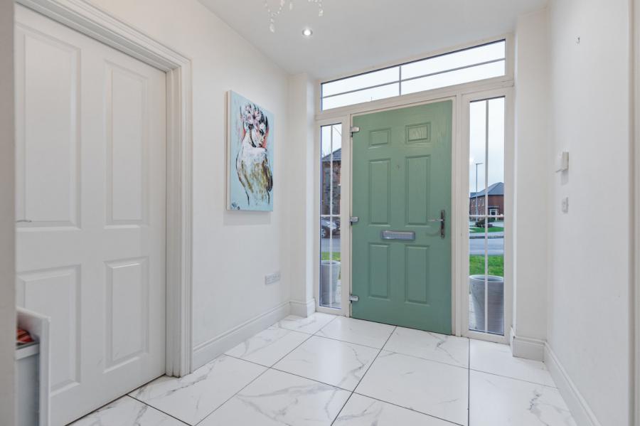 9 Helens Wood Gardens