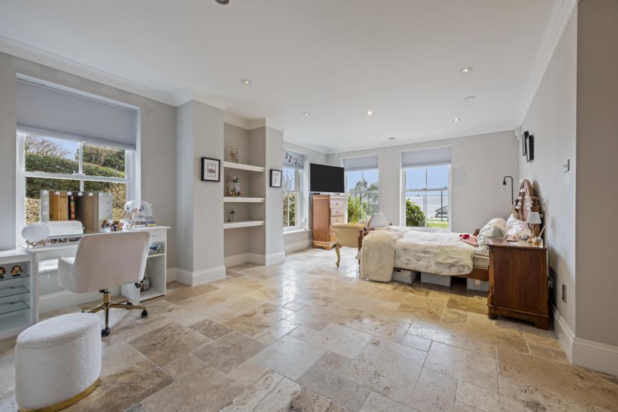 Ivy Lodge, 22 Circular Road West