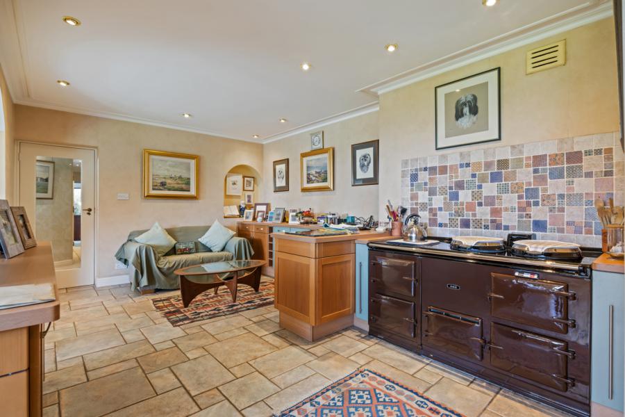 Killymard, 17 Circular Road East