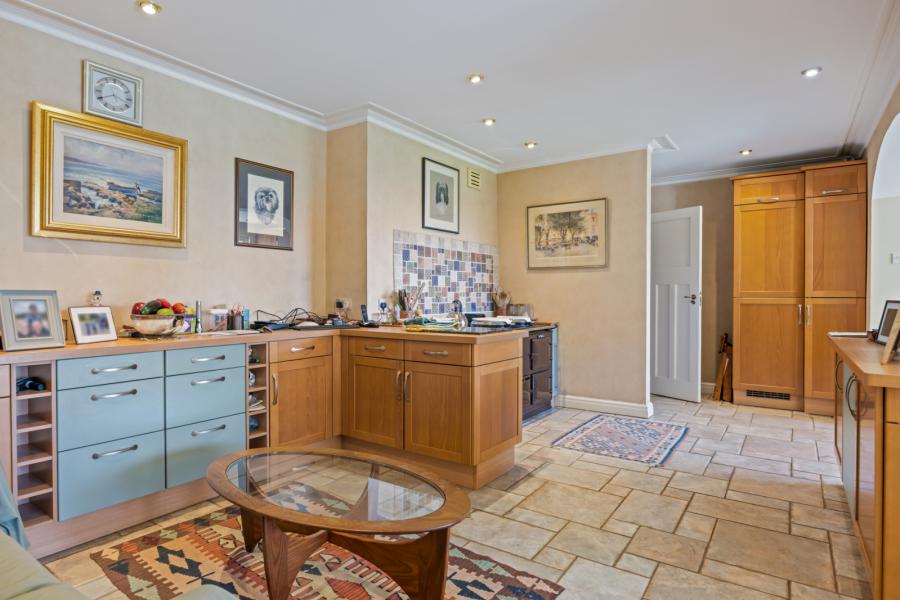 Killymard, 17 Circular Road East