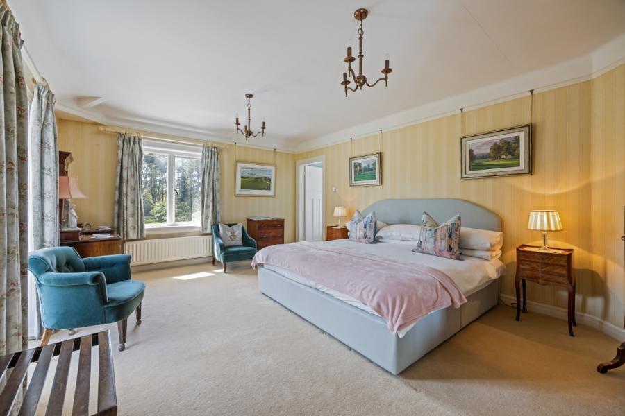 Killymard, 17 Circular Road East