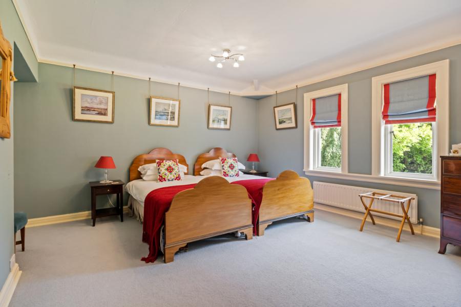 Killymard, 17 Circular Road East