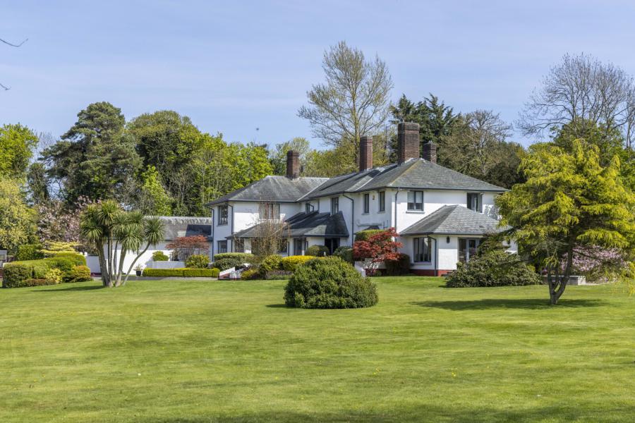 Killymard, 17 Circular Road East