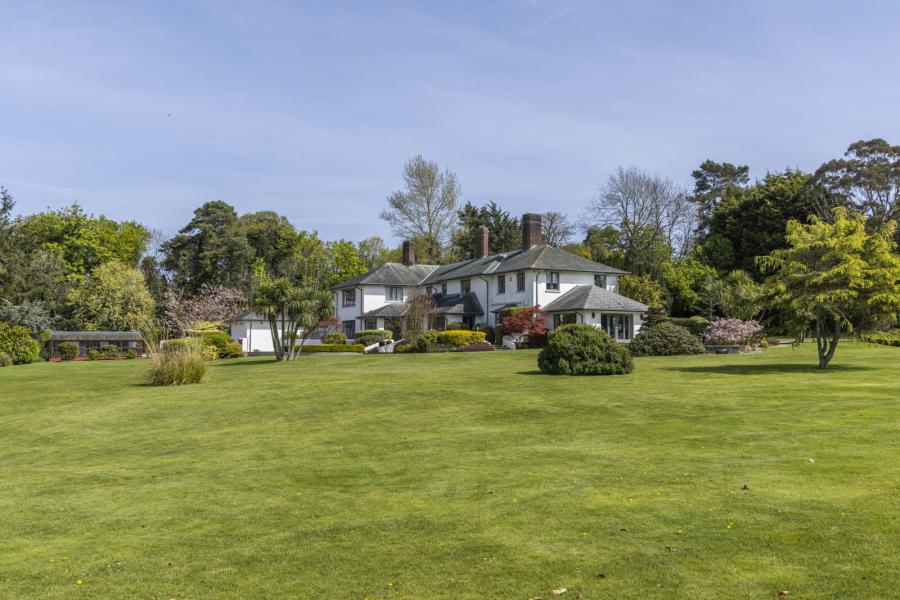 Killymard, 17 Circular Road East