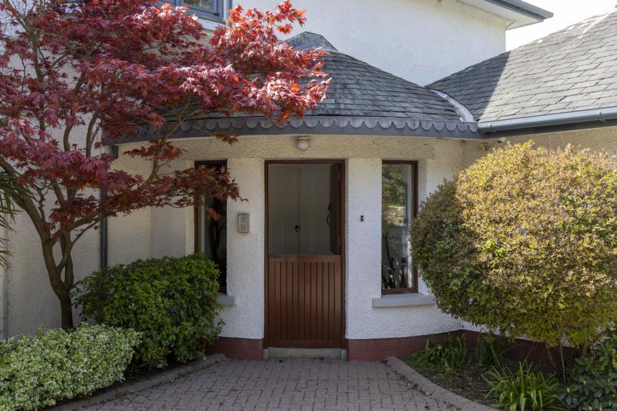 Killymard, 17 Circular Road East