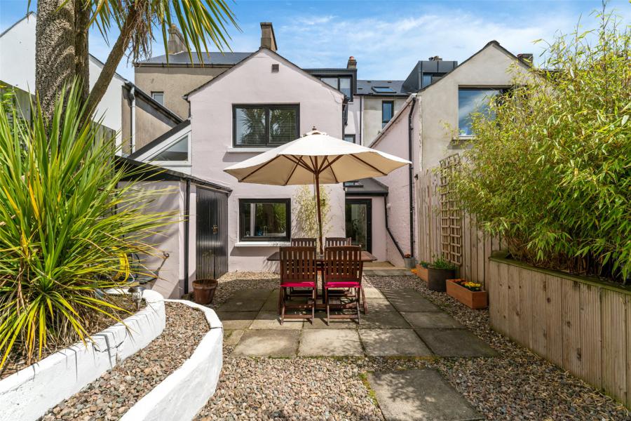 35 Princetown Road