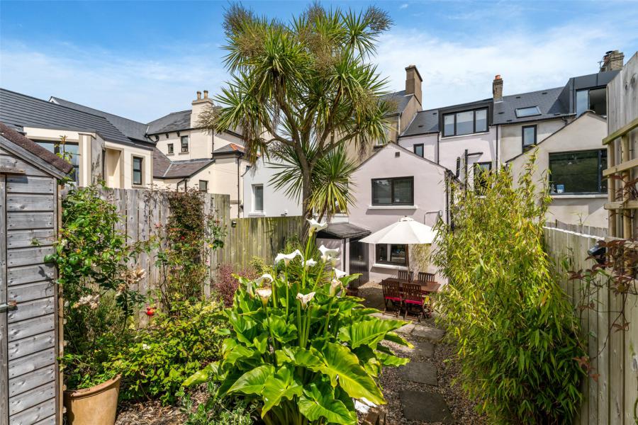 35 Princetown Road