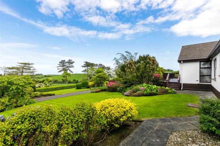 41 Whinney Hill 41 Whinney Hill