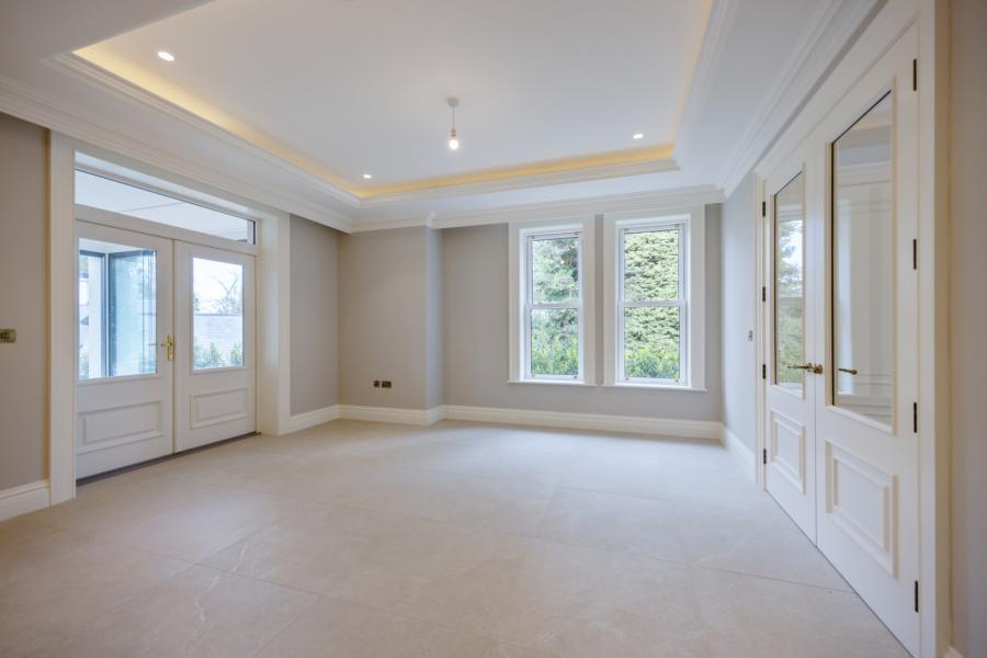 Apartment 15 The Mansion House294, Ardavon Estate