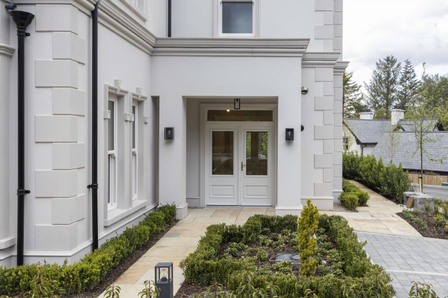 Apartment 15 The Mansion House294, Ardavon Estate