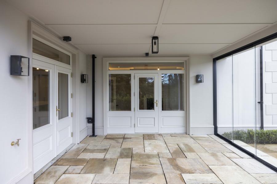 Apartment 15 The Mansion House294, Ardavon Estate