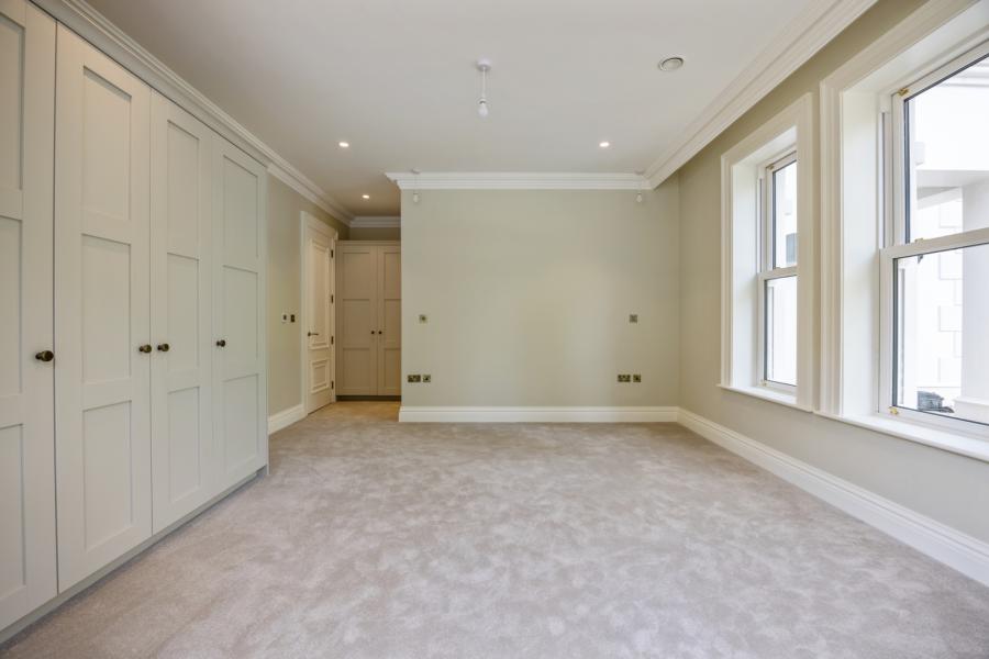 Apartment 15 The Mansion House294, Ardavon Estate