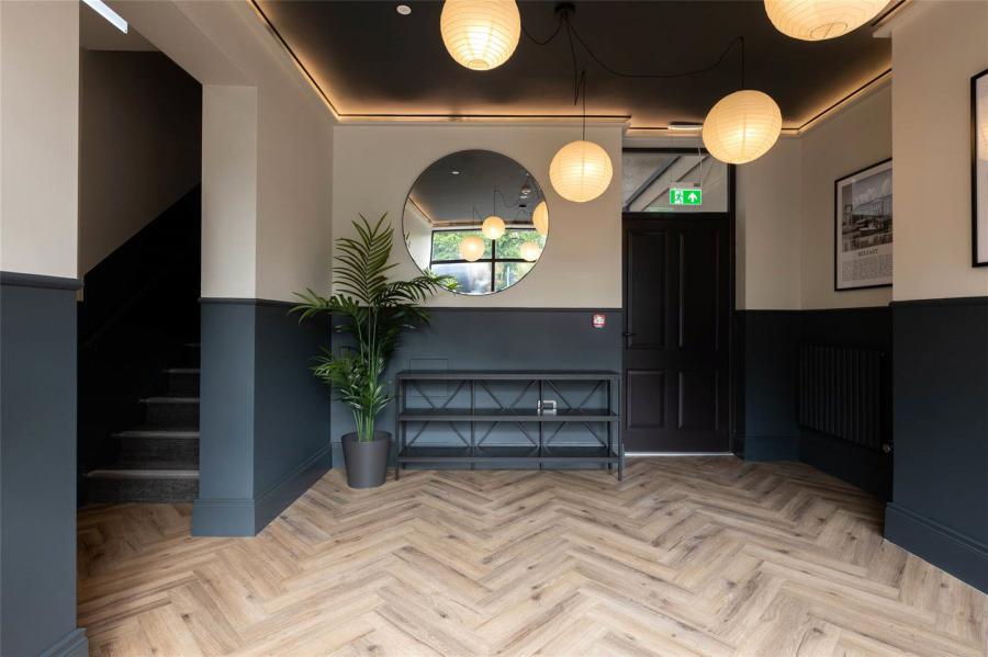 Balmoral Buildings - 2 Bedroom Apt, 11-13 College Square East