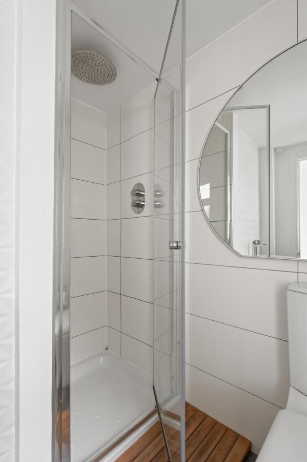 Flat 5a, 5 Ardmore Terrace