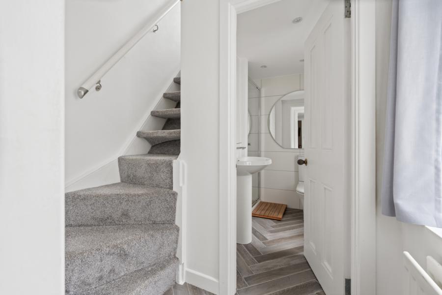 Flat 5a, 5 Ardmore Terrace