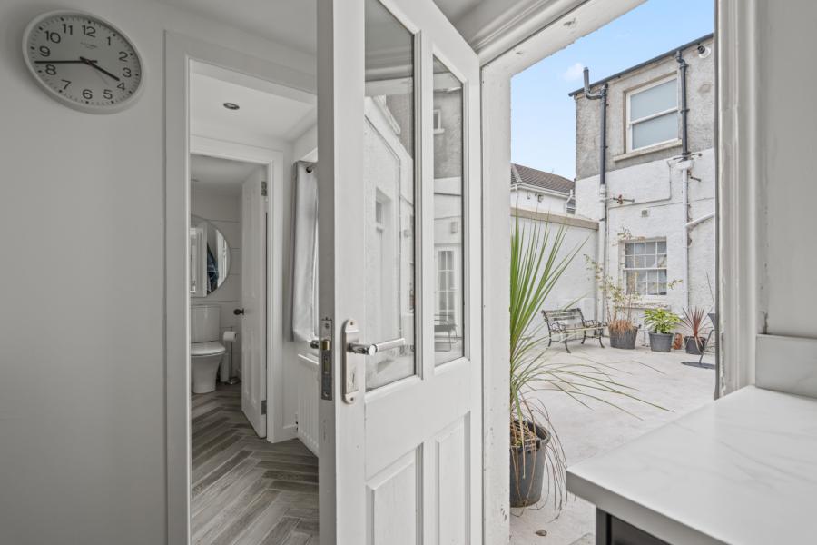 Flat 5a, 5 Ardmore Terrace