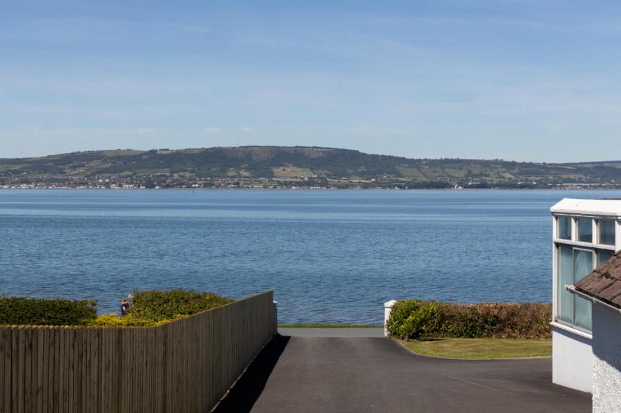 Eagleton, 29 Seafront Road