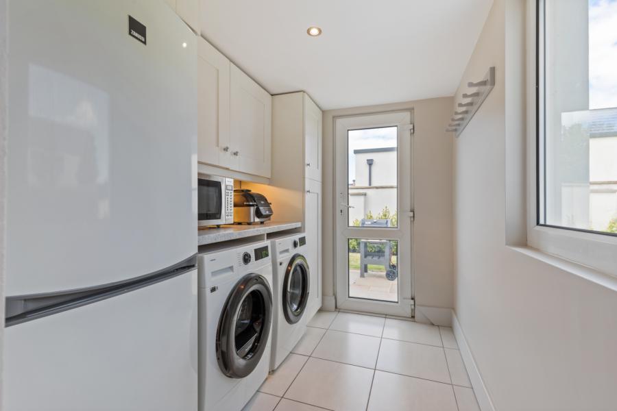 15 Ballymenoch Park