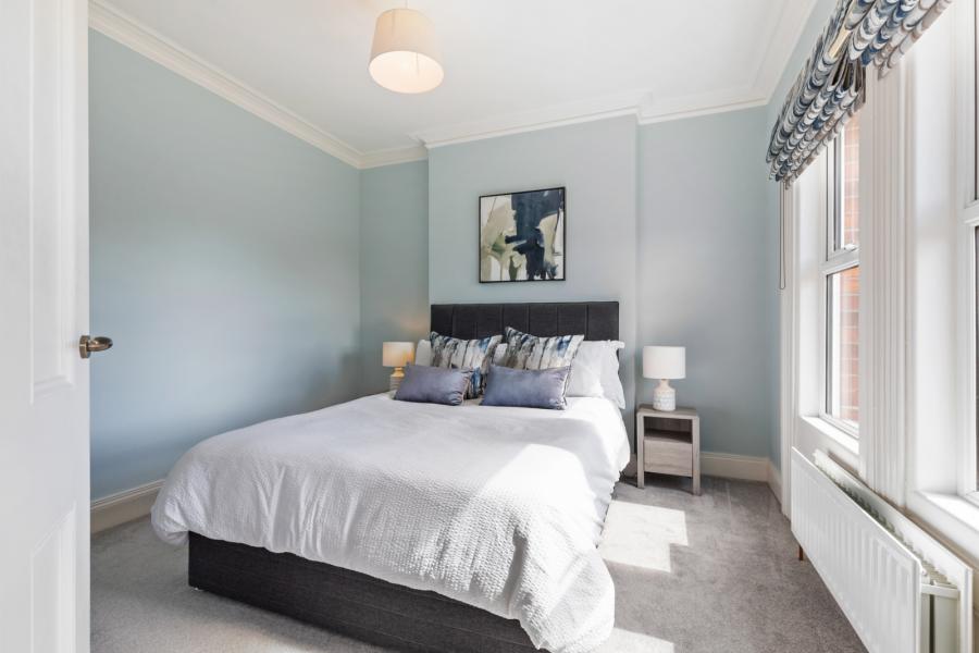 15 Ballymenoch Park