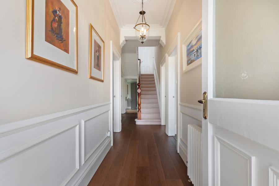15 Ballymenoch Park
