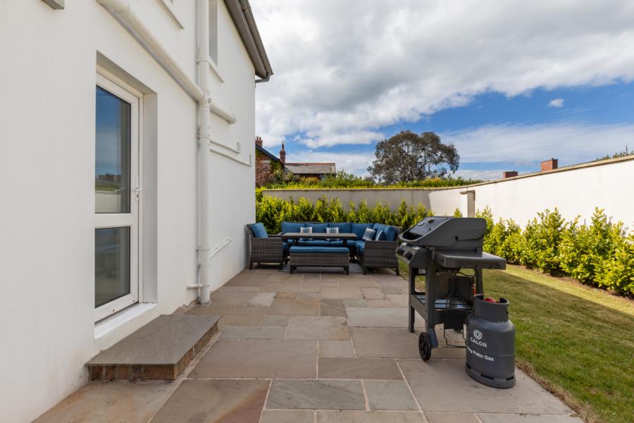 15 Ballymenoch Park