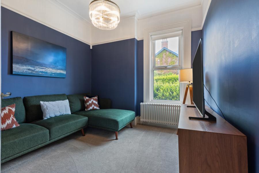15 Ballymenoch Park