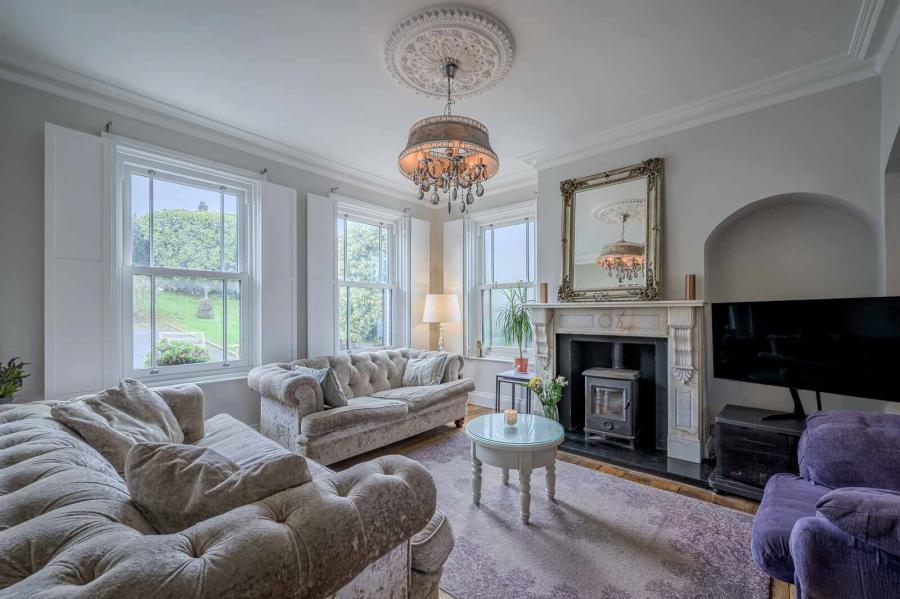 2c Maxwell Road