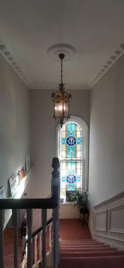 2c Maxwell Road