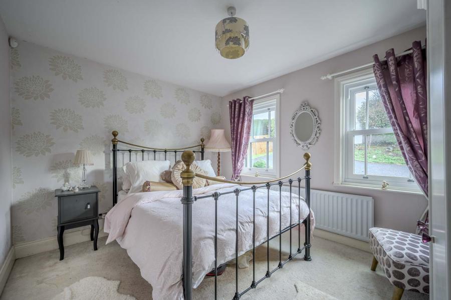 2c Maxwell Road