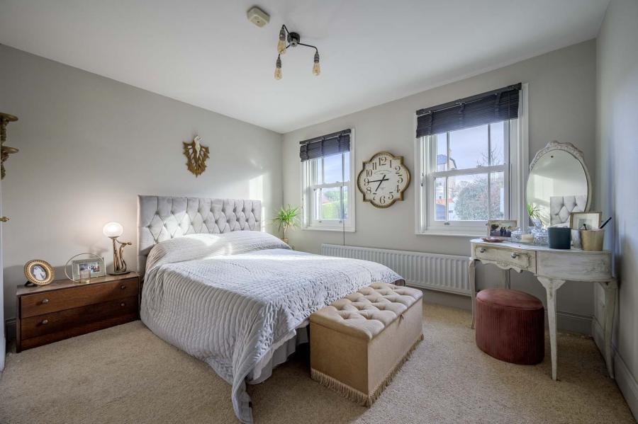 2c Maxwell Road