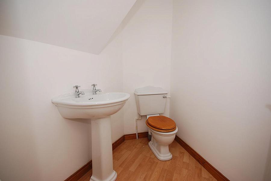 4 Ardenlee Green