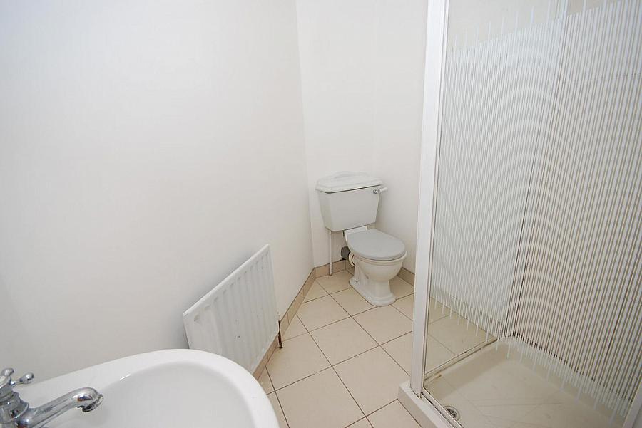 4 Ardenlee Green