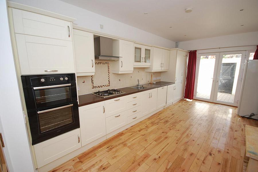 19 Lisburn Avenue