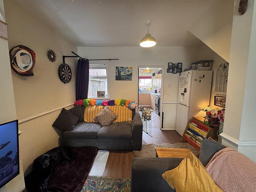 97 Henderson Avenue