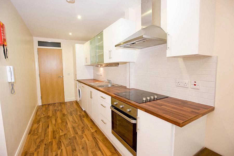 Flat 5, 24 Cromwell Road