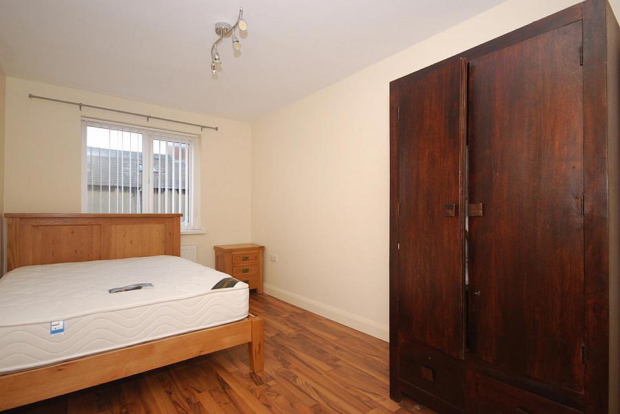 Flat 6, 24 Cromwell Road