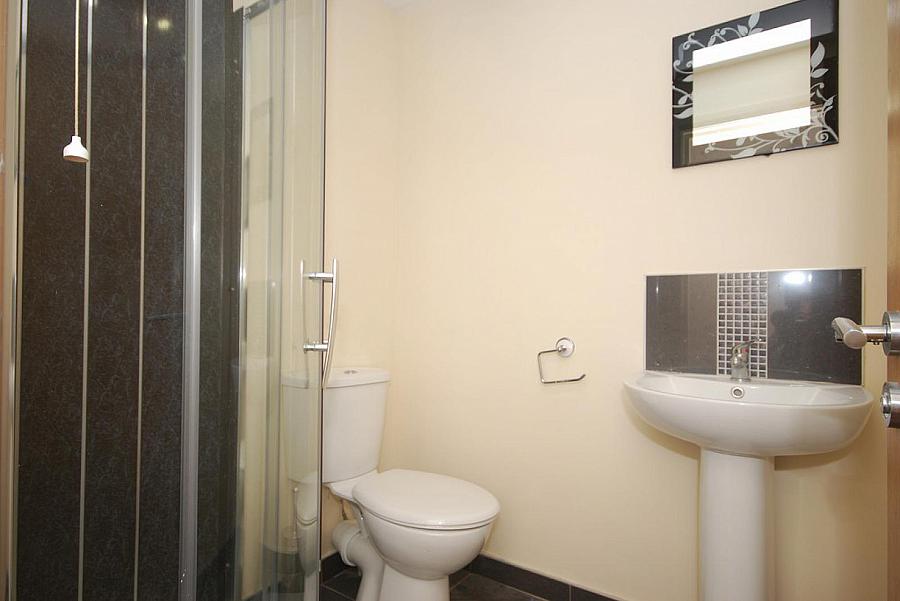 Flat 6, 24 Cromwell Road
