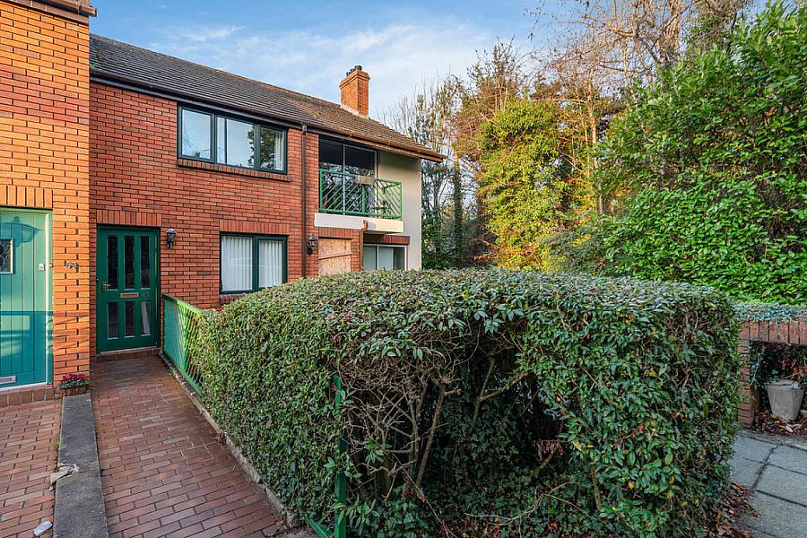 67 Upper Malone Road,Belfast, BT9 6PW