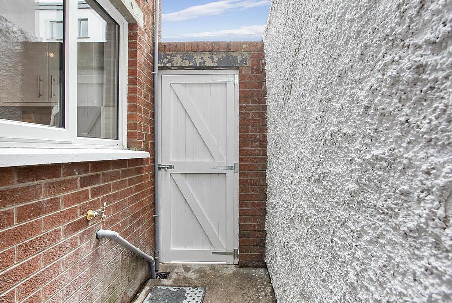 7 Maryville Avenue